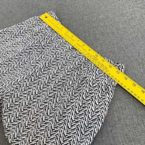 Skies Are Blue Shorts Black White Pleated high Rise Size 8‎ Lightweight Pockets - Picture 9 of 14